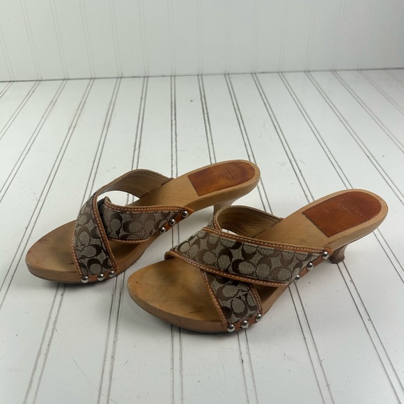 Coach Sharon Tan Brown Wooden Kitten Heel Clogs Vintage Y2K Women’s Size 6 - Picture 3 of 11